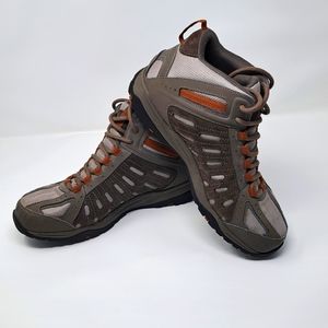 Men's 8.5 Columbia Hiking Boots